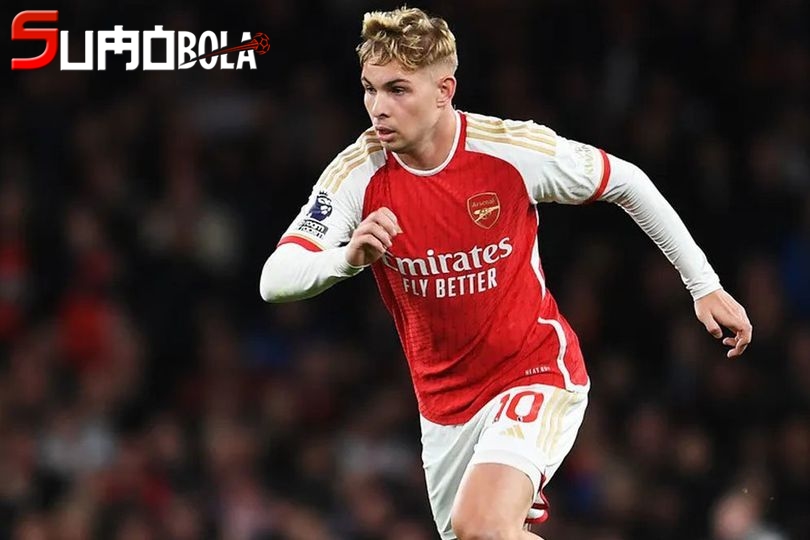 Tawaran Kurang Menarik, Arsenal Tolak Proposal Duo Klub London untuk Emile Smith Rowe