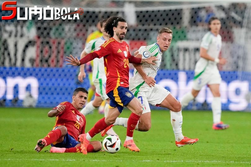 Anomali Marc Cucurella di Chelsea dan Timnas Spanyol