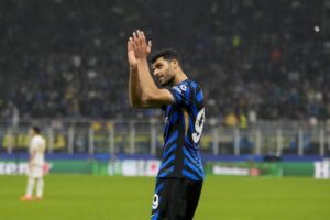 Selebrasi Mehdi Taremi dalam laga Inter Milan vs Red Star Belgrade di Liga Champions 2024/2025, Rabu (2/10/2024) dini hari WIB. (c) AP Photo/Luca Bruno