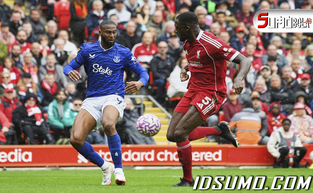 William Saliba Pilih Setia di Arsenal, Real Madrid Berpaling ke Bek Liverpool Ini