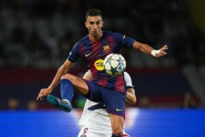 Aksi Ferran Torres dalam pertandingan Liga Champions antara Barcelona vs PSG, Kamis, 2 Oktober 2025. (c) AP Photo/Emilio Morenatti