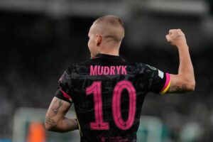 Winger Chelsea, Mykhailo Mudryk (c) AP Photo/Petros Giannakouris