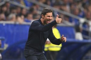 Pelatih Real Madrid, Xabi Alonso. (c) AP Photo/Miguel Oses