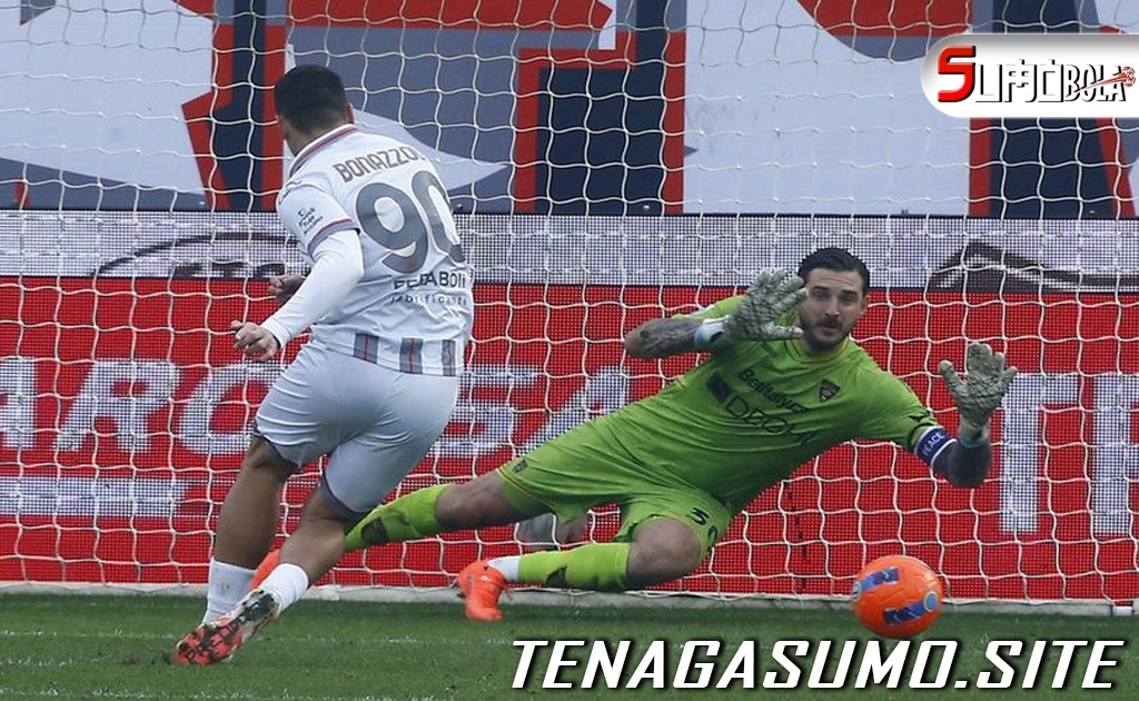 Bikin Penyelamatan Krusial, Emil Audero Bantu Cremonese Kalahkan Lecce