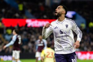 Selebrasi Matheus Cunha usai membobol gawang Aston Villa, Minggu (21/12/2025) (c) MUFC Official