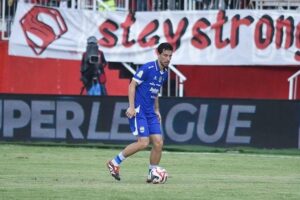 Aksi Thom Haye bersama Persib Bandung di BRI Super League 2025/26 (c) ileague.id