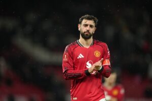 Kapten Manchester United, Bruno Fernandes usai laga melawan Brighton di Piala FA, 11 Januari 2026. (c) AP Photo/Jon Super