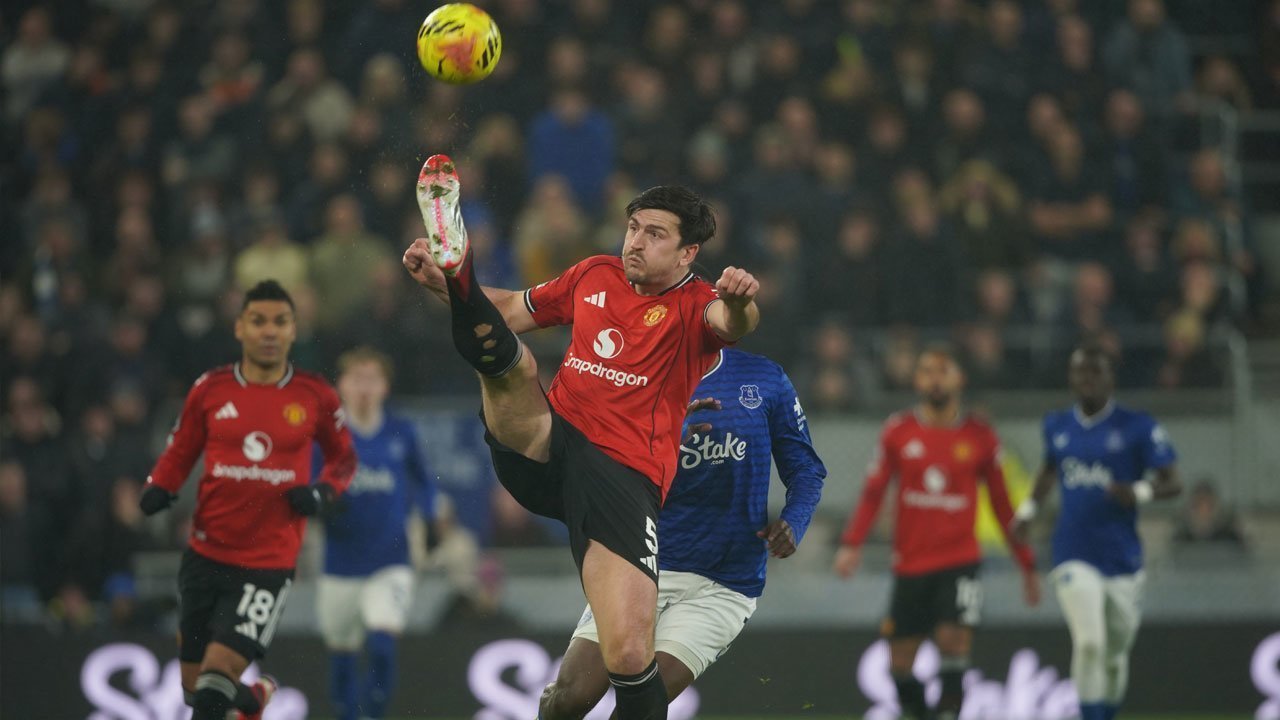 Man United Percaya Maguire dan Shaw Diuntungkan Minim Jadwal, Fokus Satu Laga per Pekan Jadi Kunci