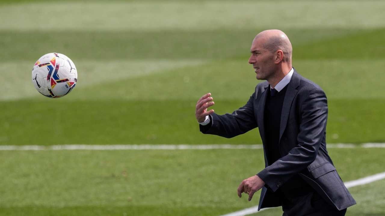 Bukan MU atau Juventus! Zinedine Zidane Siap Akhiri Hiatus 5 Tahun untuk Tangani Timnas Prancis